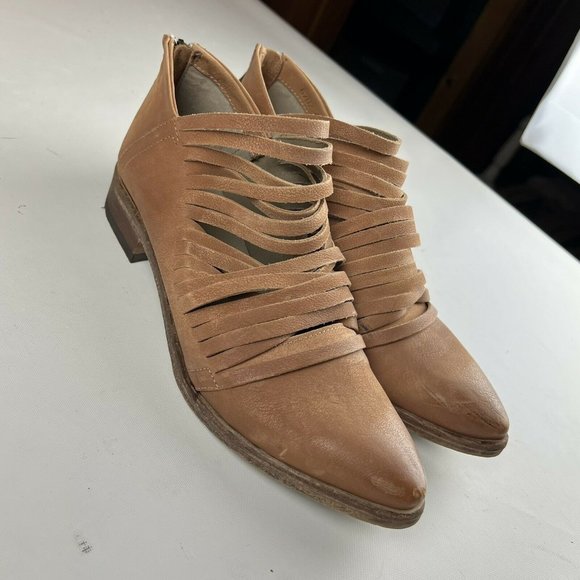 Free People  Women's Lost Valley Tan Ankle Boots Size EU 40/US 9.5 - Picture 6 of 12